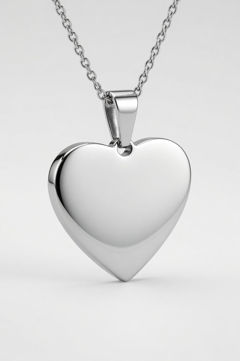 Collana cuore in acciaio personalizzabile MAI SOLA MAI, vista frontale